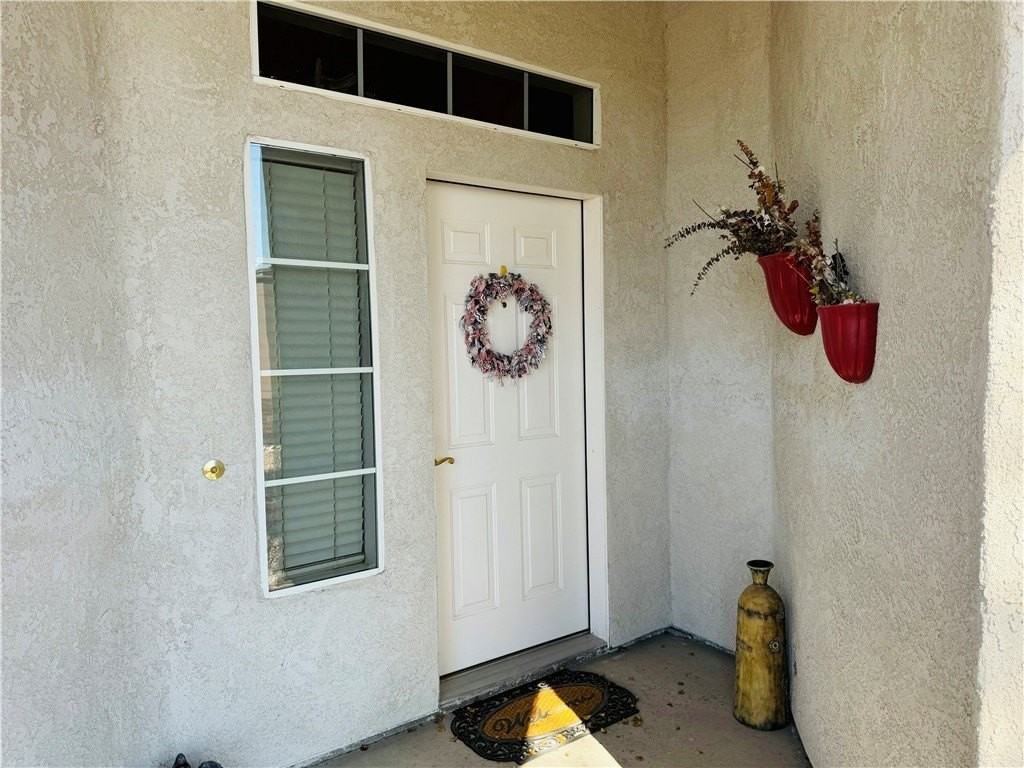 2057 E Sandtrap Ln - Photo 3 of 27