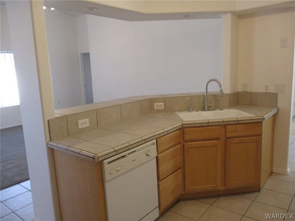 Coyote Ct - Photo 4 of 28