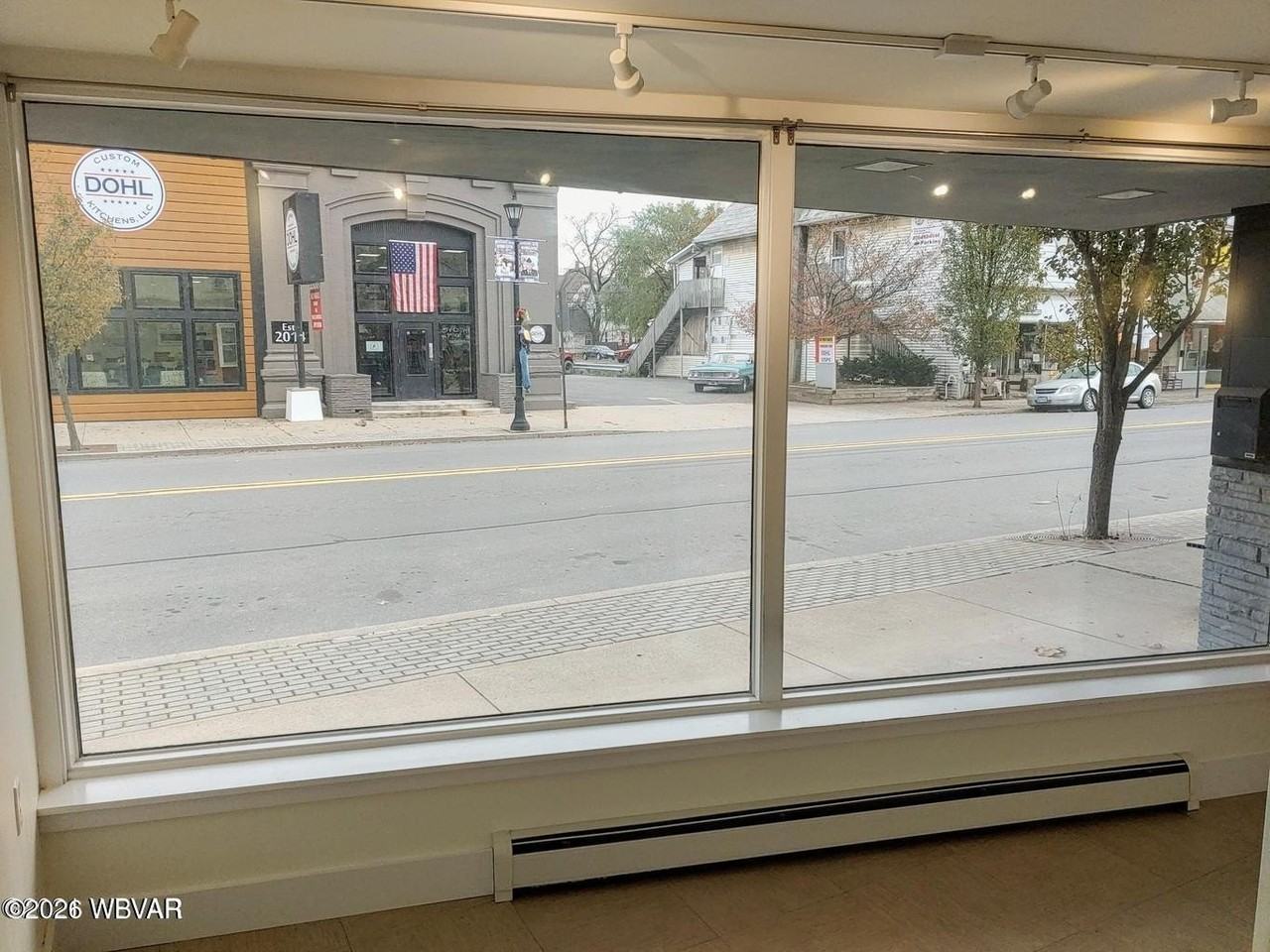 37 N Main St - Photo 3 of 17