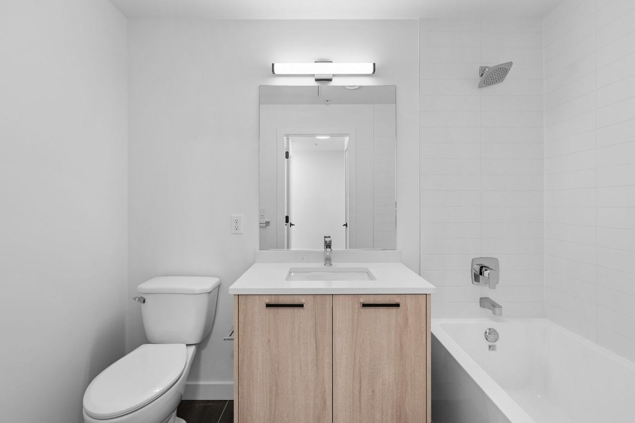 2002 Saint George Street #207 - Photo 6 of 13