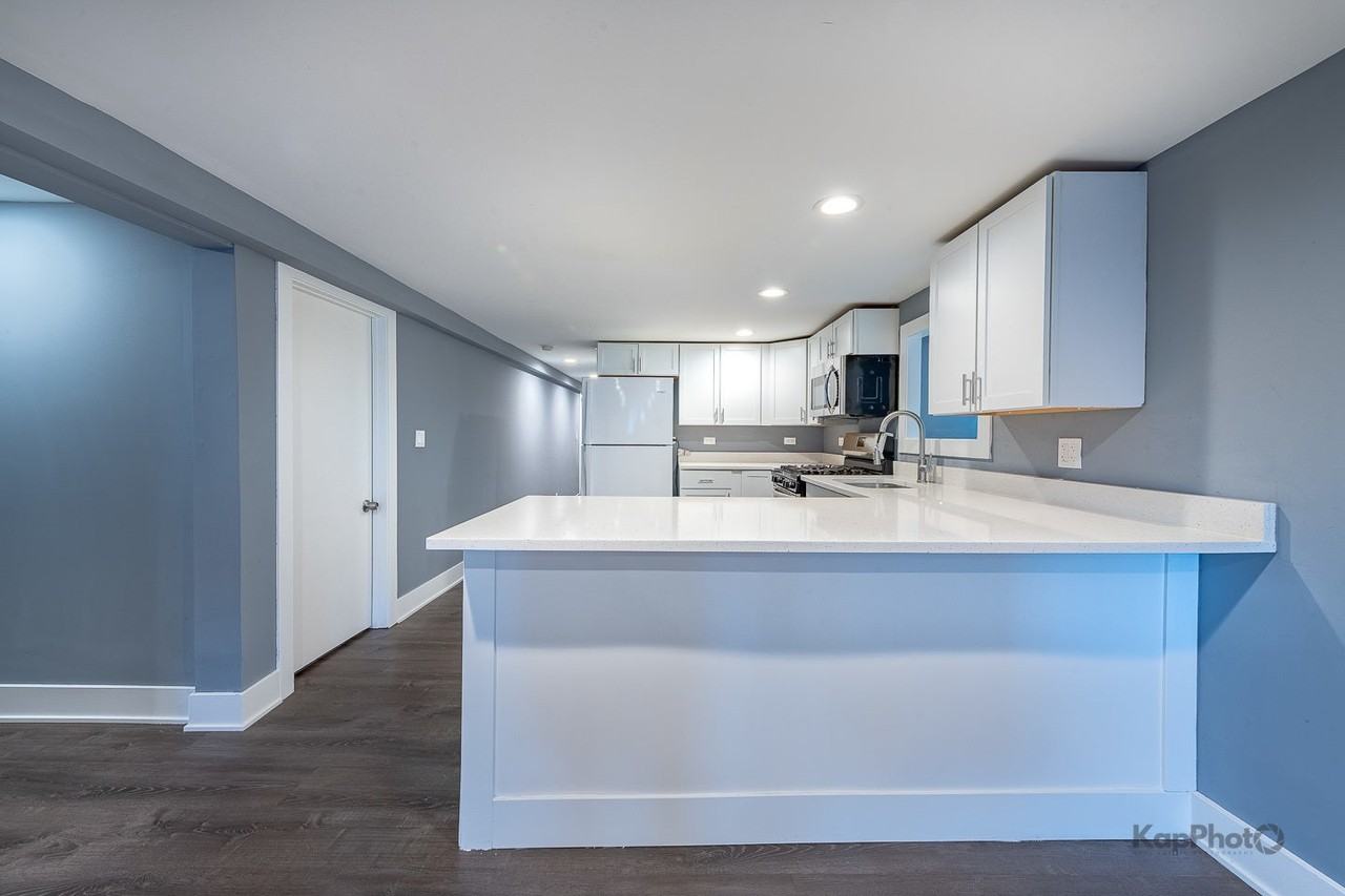 1019 N Ridgeway Ave ##G - Photo 7 of 27