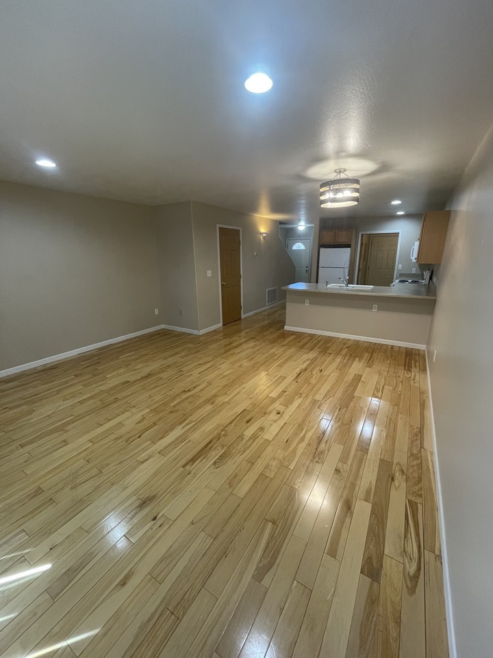 4220 Central Avenue - Photo 3 of 13