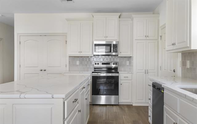 6918 Goya Ave ##A - Photo 5 of 13