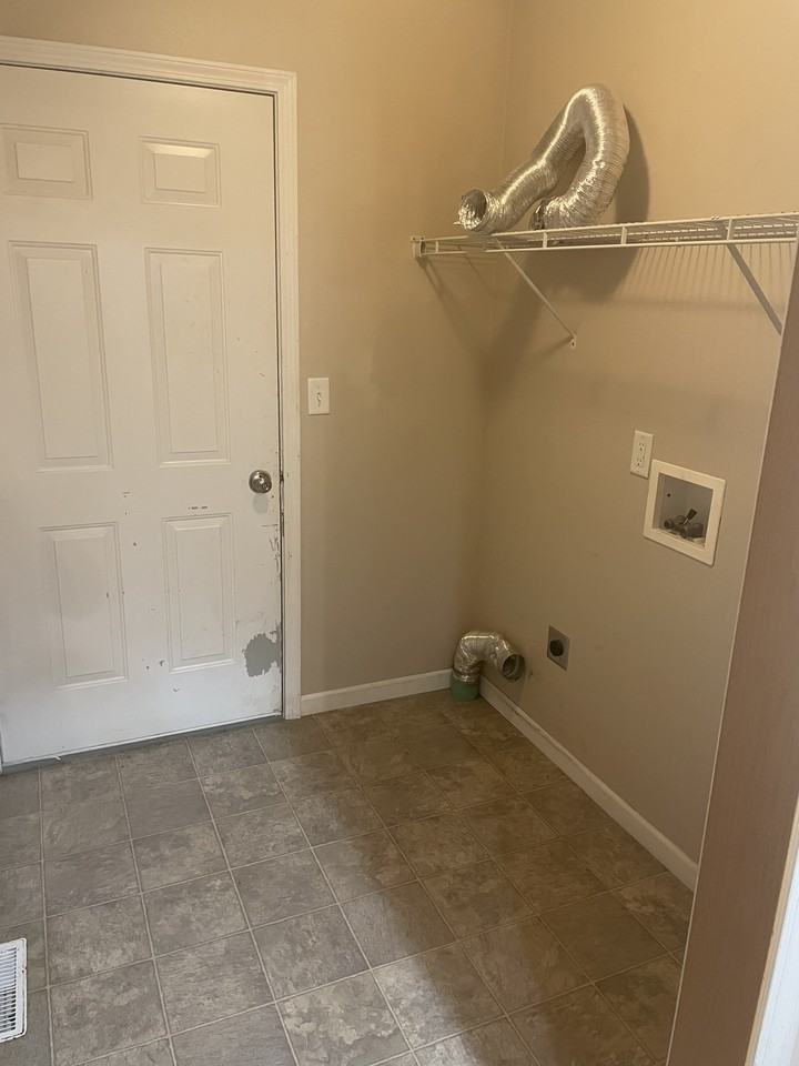 4220 Central Avenue - Photo 6 of 13