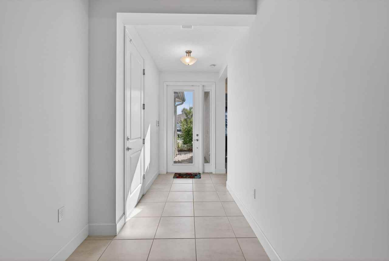 15673 Sw Egret Coast Dr - Photo 7 of 50