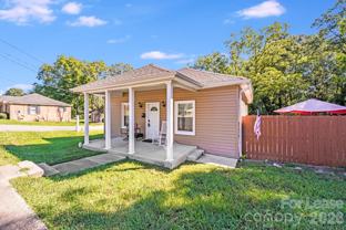 301 S Mountain St - Photo 1 of 1