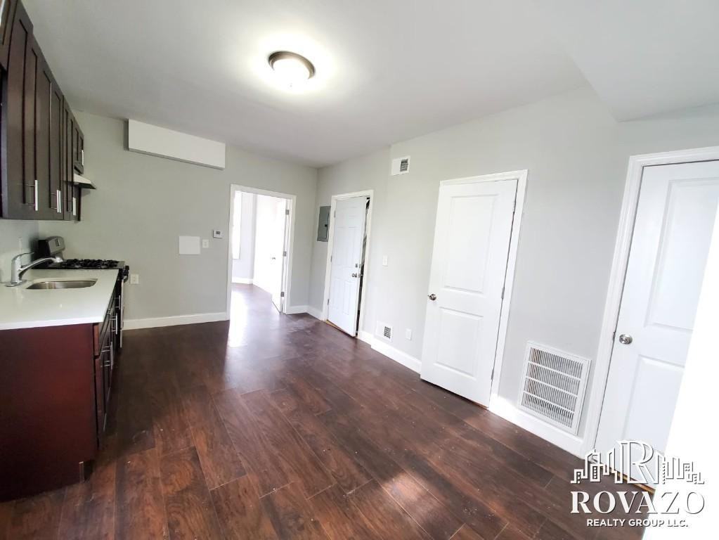 157 South 6th Street #1 - Photo 5 of 10