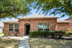 featured image of 1620 Logan Dr