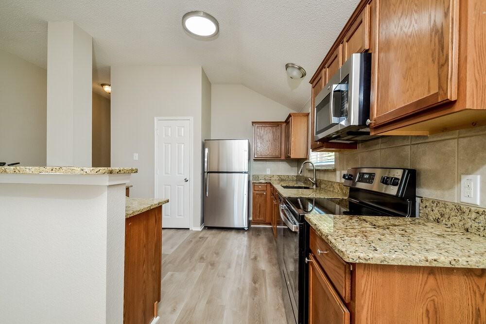 1620 Logan Dr - Photo 7 of 18