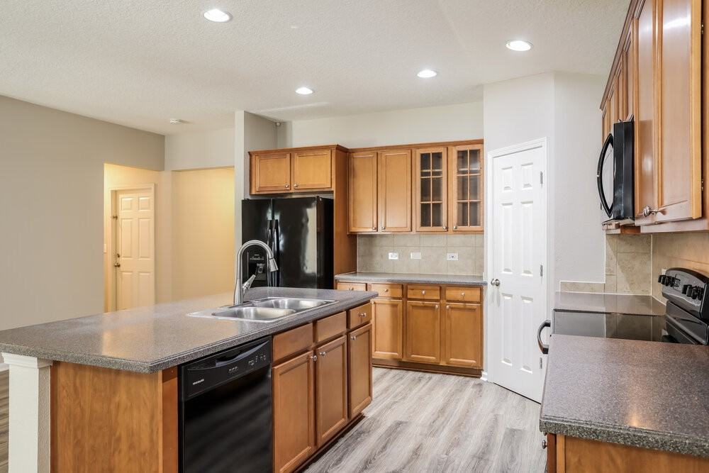 1466 Royal Dornoch Dr - Photo 7 of 16