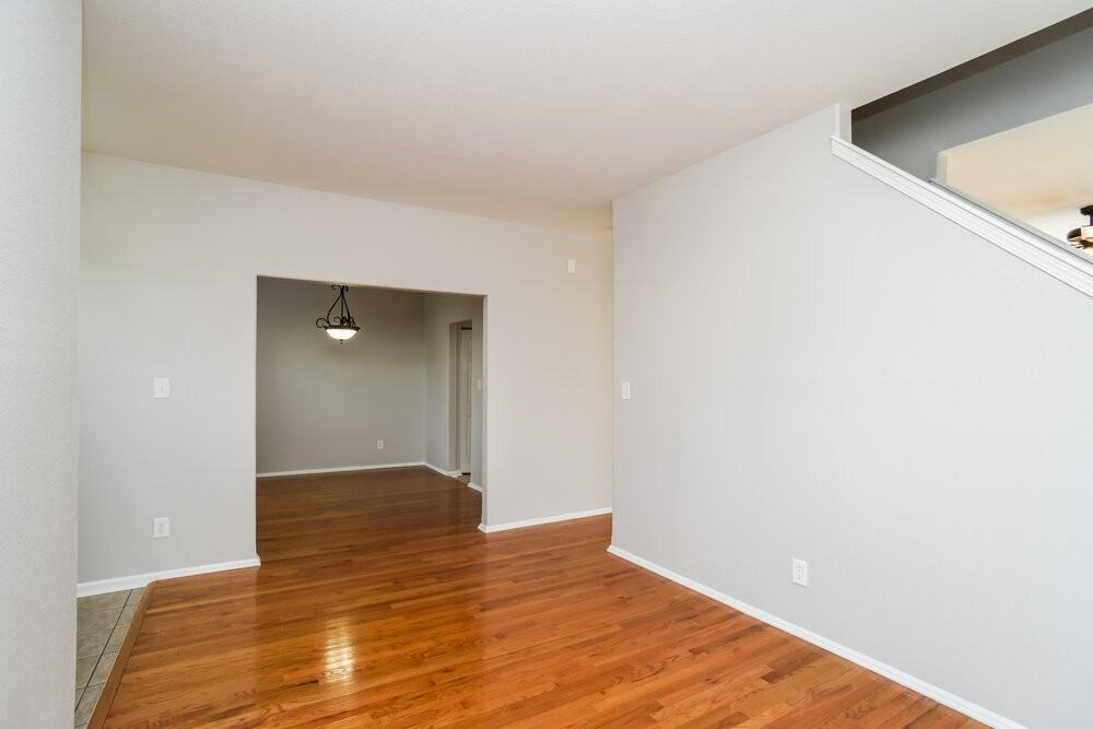 13414 Stones Landing St - Photo 4 of 19