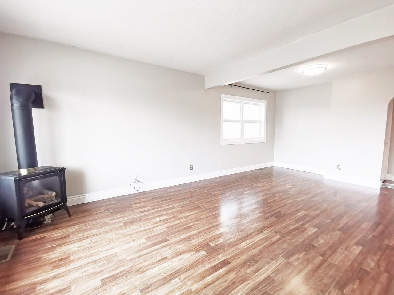 99 Innisfil Street #3 (Upper) - Photo 2 of 12