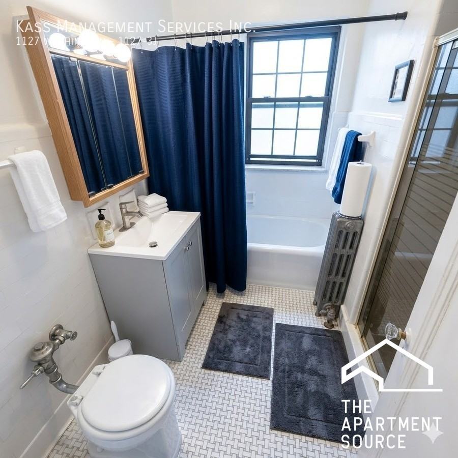 1127 Washington Blvd #3J - Photo 4 of 4