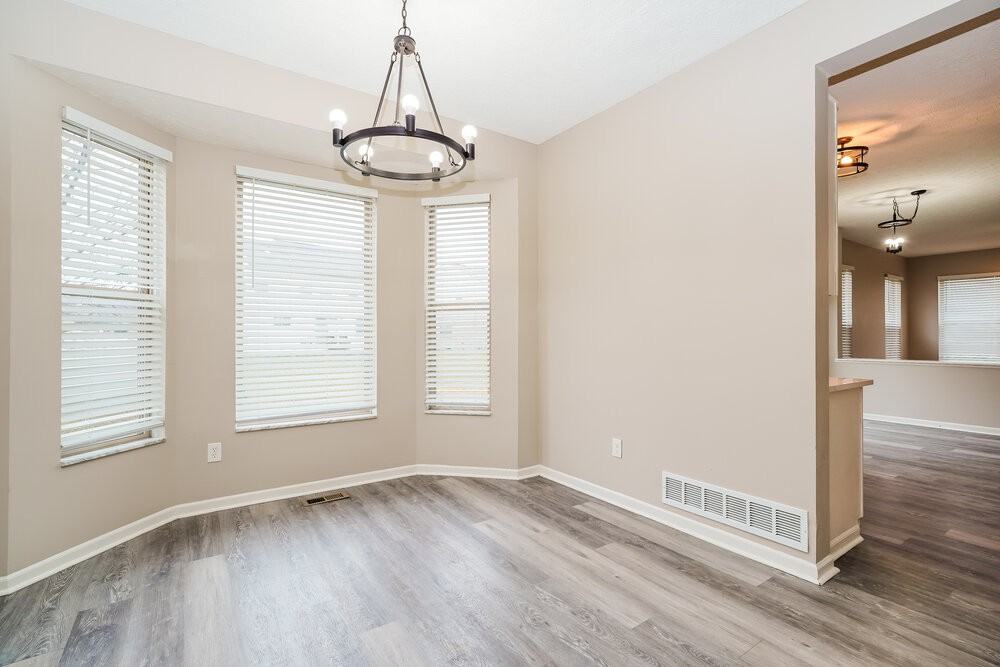 925 Mahle Dr - Photo 7 of 18