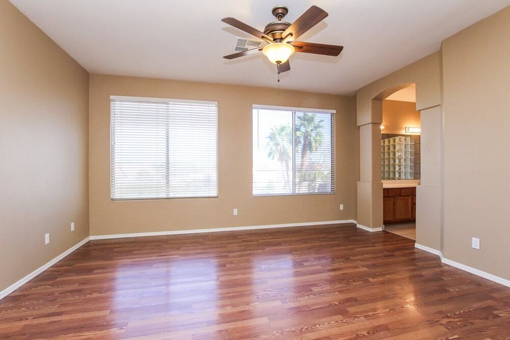 2575 S 159th Ave - Photo 6 of 14