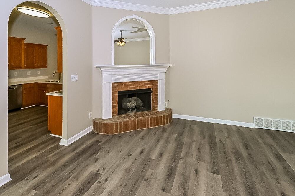 6223 Oxbourne Cv - Photo 4 of 16