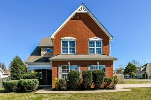 featured image of 1443 Antebellum Dr
