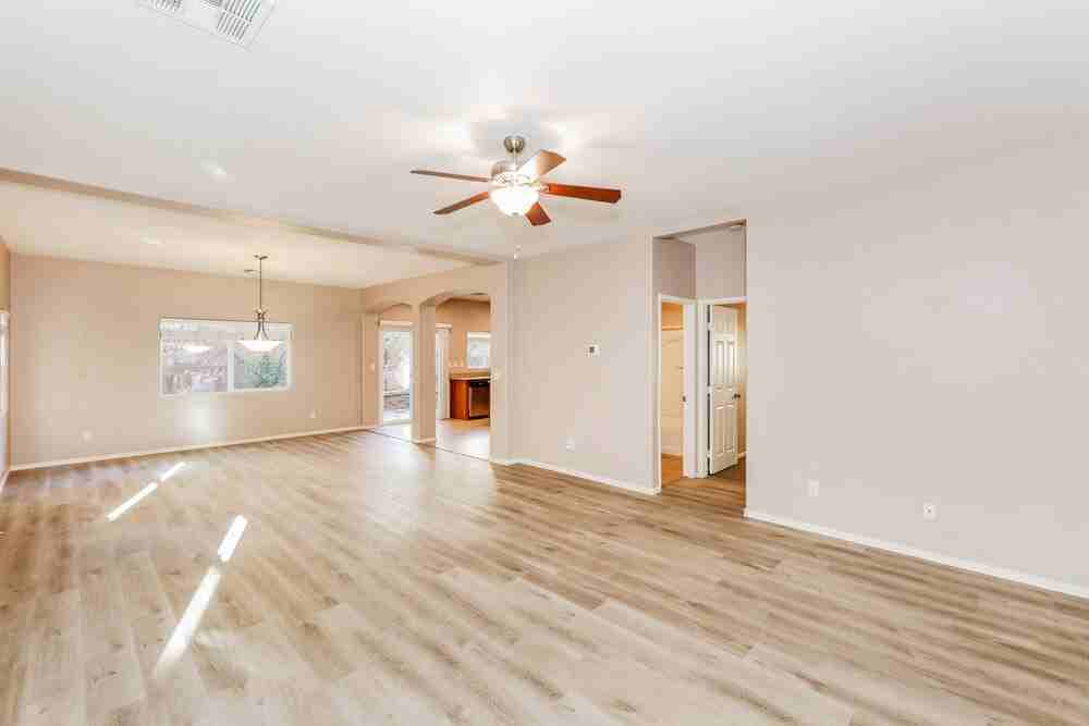 9657 Bouncing Ball St - Photo 5 of 17