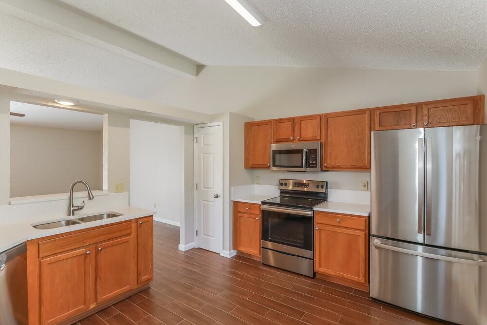 2851 Tuscarora Trl - Photo 6 of 14