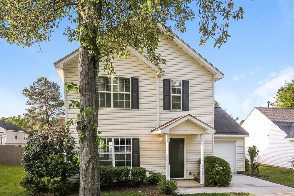 5900 Hewitt Dr - Photo 4 of 17