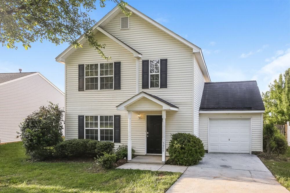 5900 Hewitt Dr - Photo 5 of 17