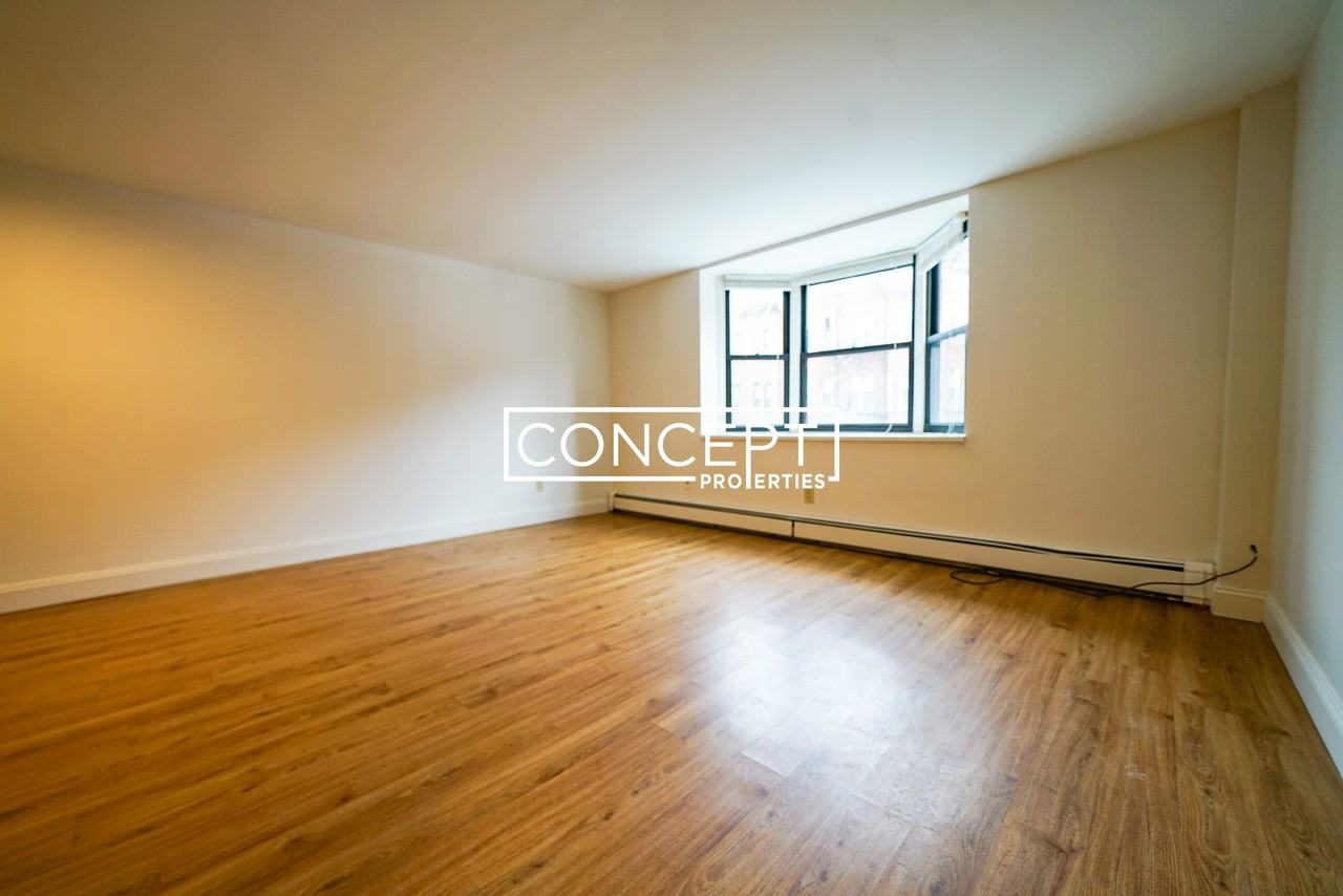 117 W Concord St #4 - Photo 6 of 15