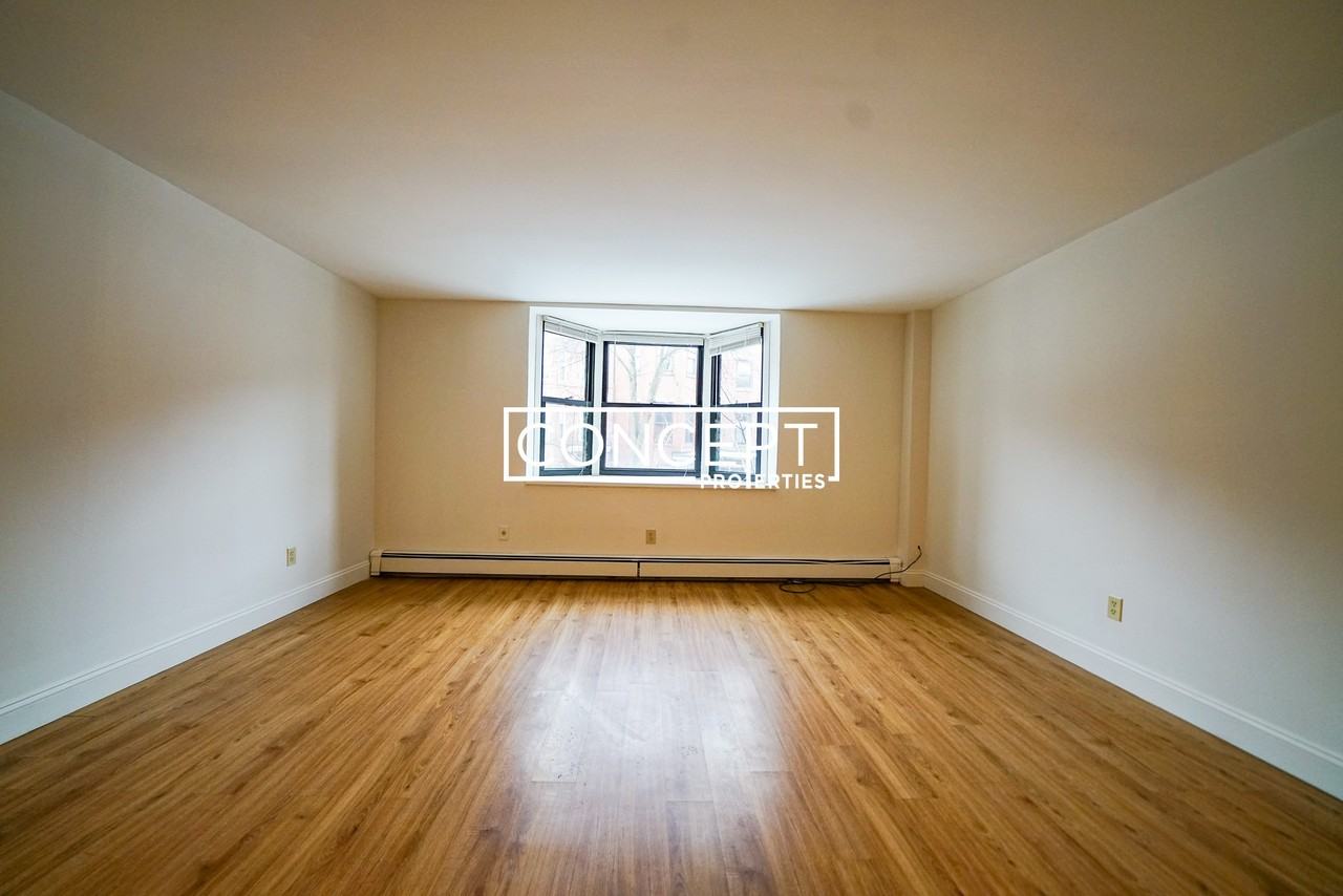 117 W Concord St #4 - Photo 7 of 15