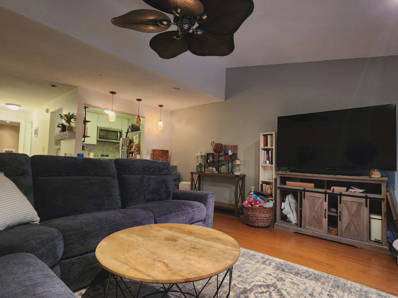 220 Main St #4L - Photo 3 of 14