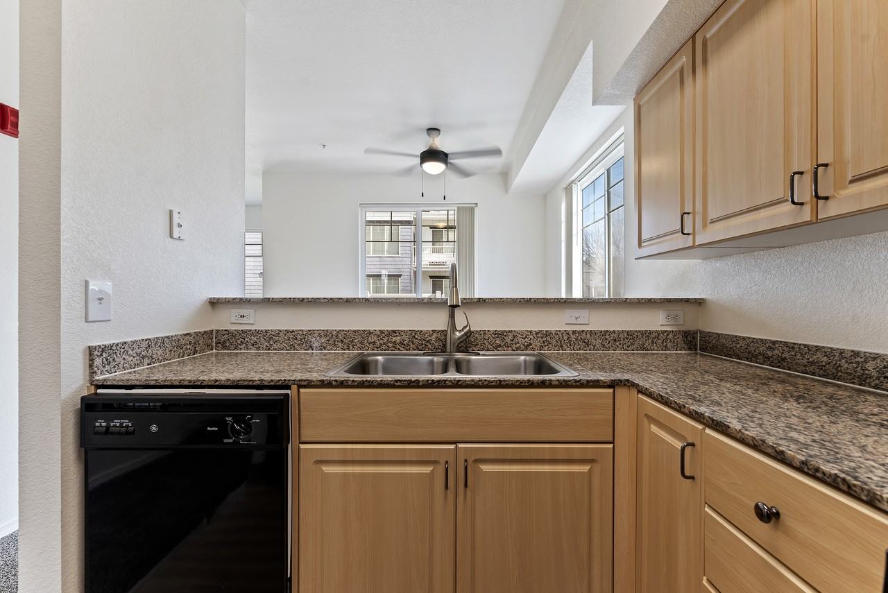 Logger Creek at Parkcenter - Photo 6 of 30