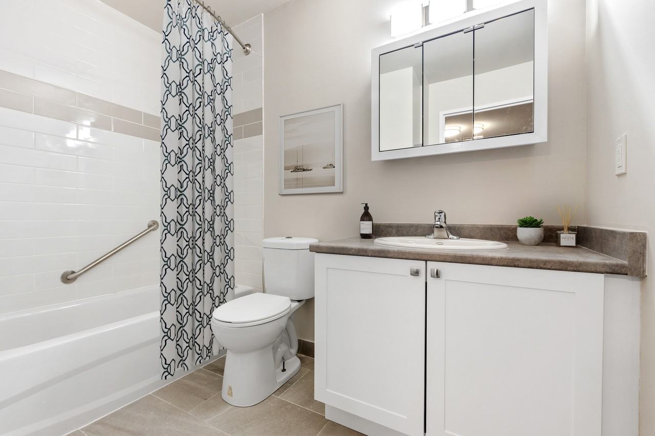 Saratoga Place - Photo 6 of 12