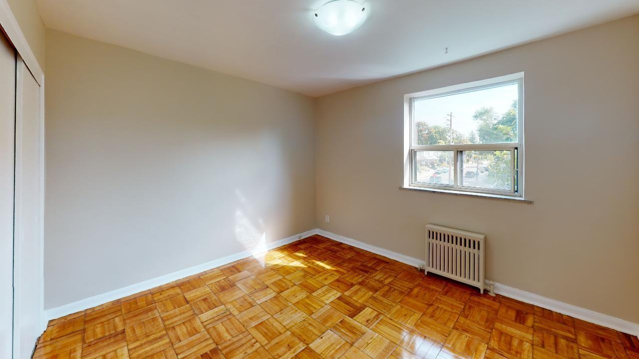 Eastwood Apartments - Photo 2 of 8