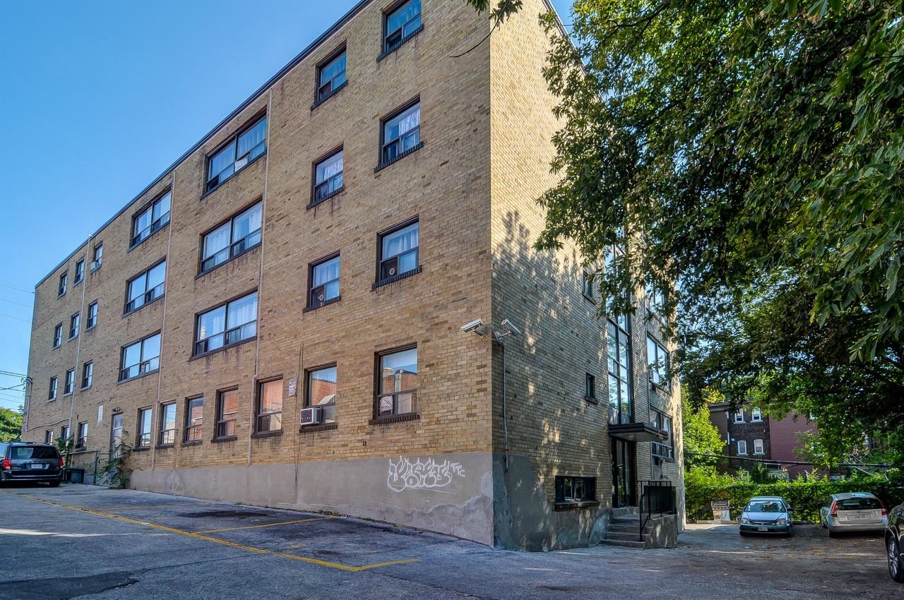 Eastwood Apartments - Photo 7 of 8