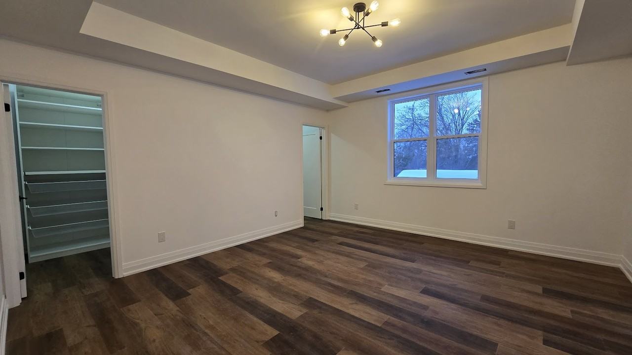 44 Calverley Street - Photo 7 of 11