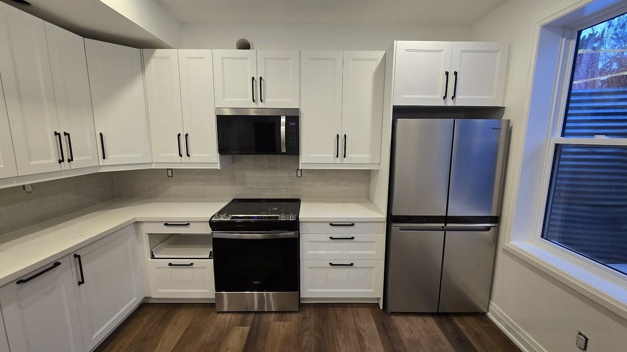 44 Calverley Street - Photo 3 of 10