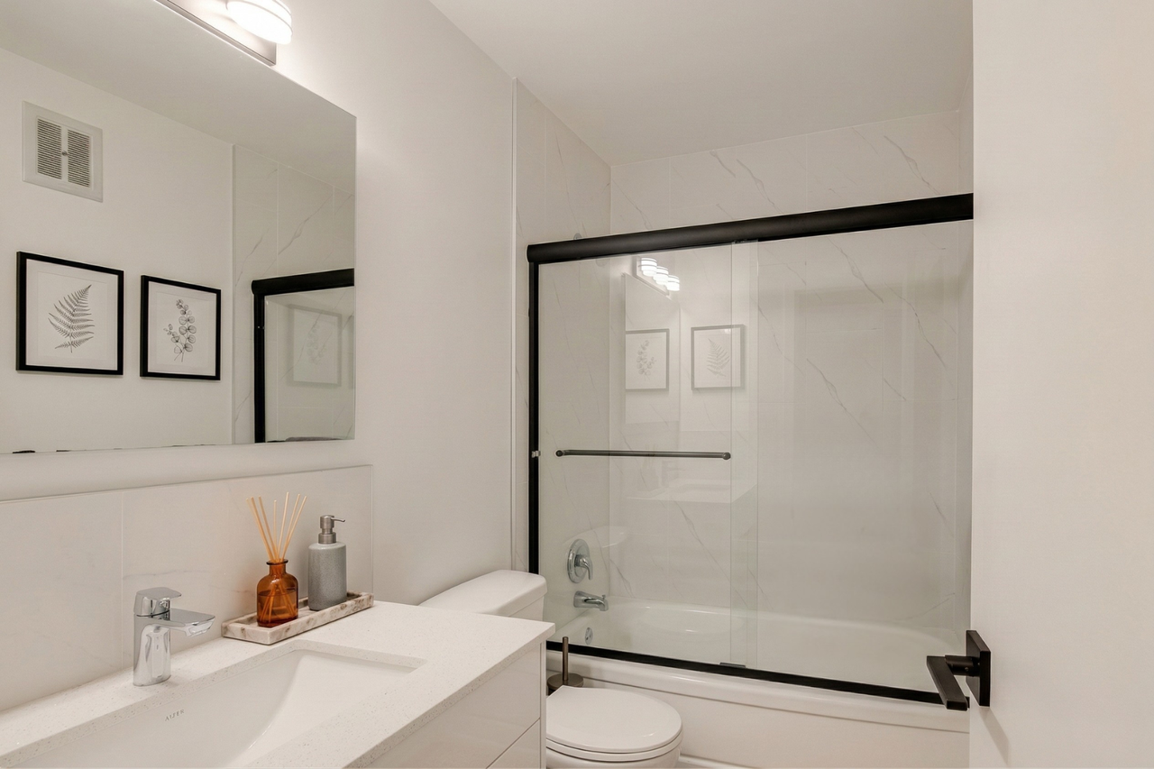 Imperial - Photo 5 of 9