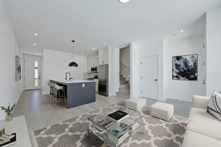 Tuxedo Park Avas - Photo 1 of 1