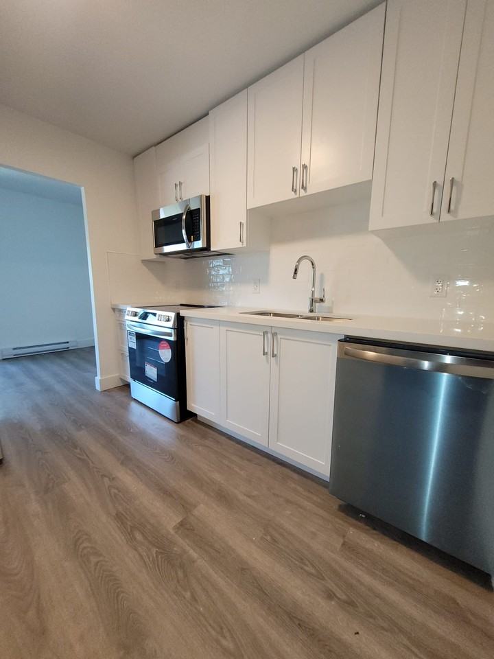 200 Garden Street - Photo 2 of 15