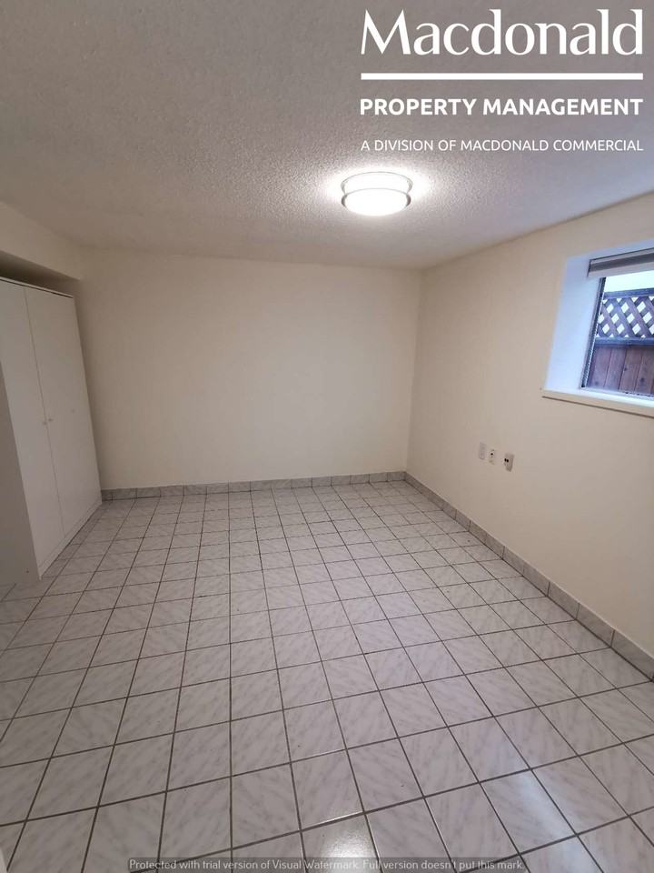 Basement Unit at 2367 E Georgia St - Photo 5 of 13