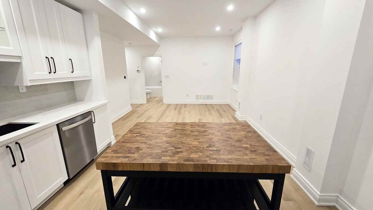 42 Calverley Street - Photo 6 of 16