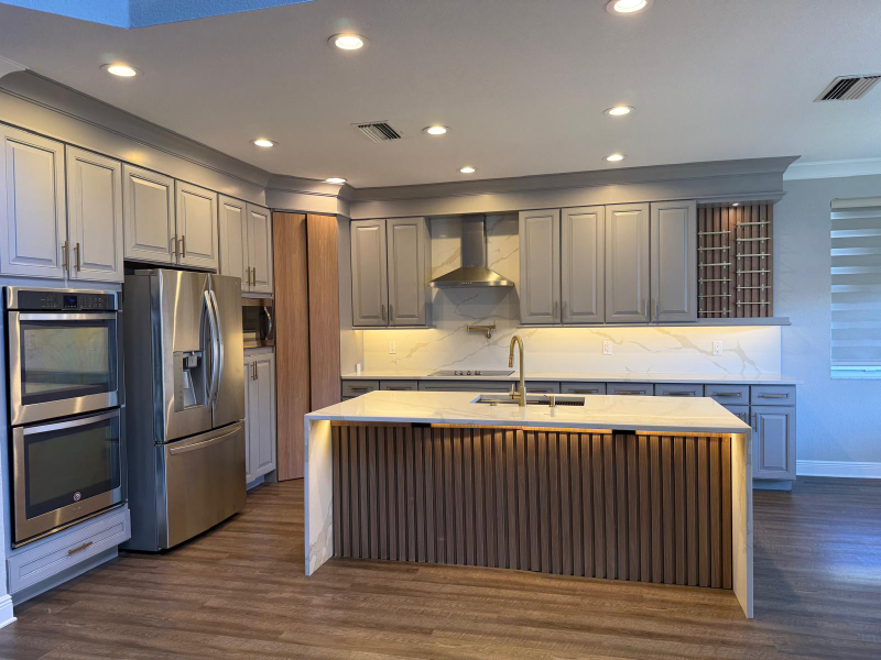 11805 Holly Creek Dr - Photo 7 of 20