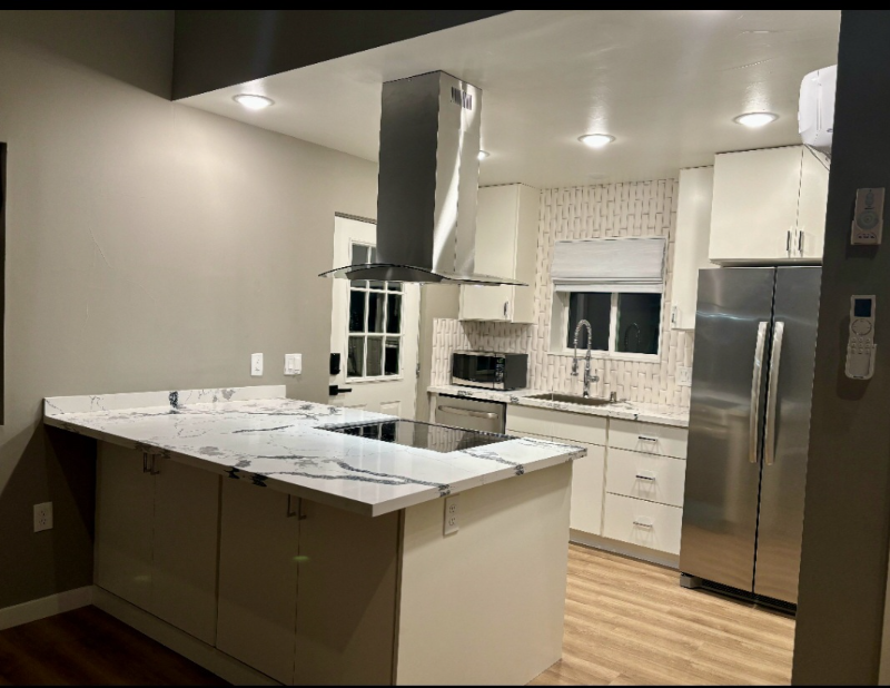 2178 Oakmont St - Photo 2 of 9