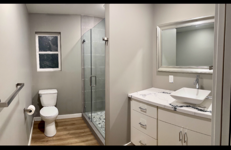 2178 Oakmont St - Photo 5 of 9