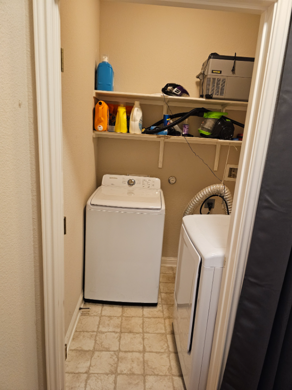 10020 Mount Rainier Dr - Photo 3 of 20