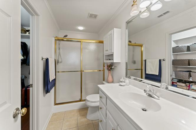 2808 Stonehedge Dr - Photo 5 of 16