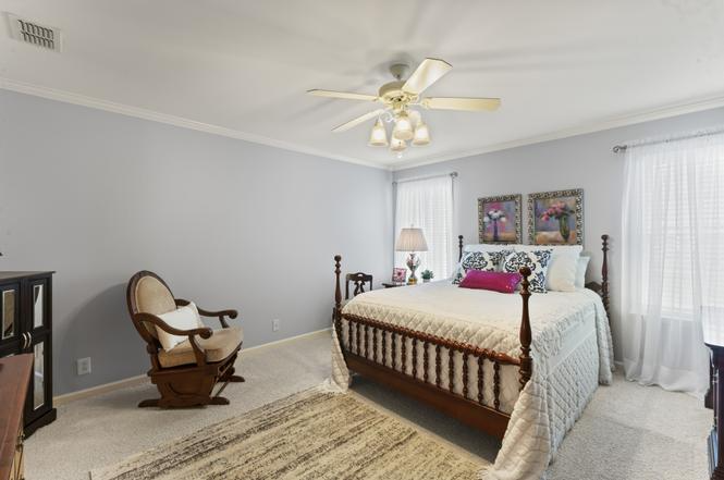 2808 Stonehedge Dr - Photo 7 of 16