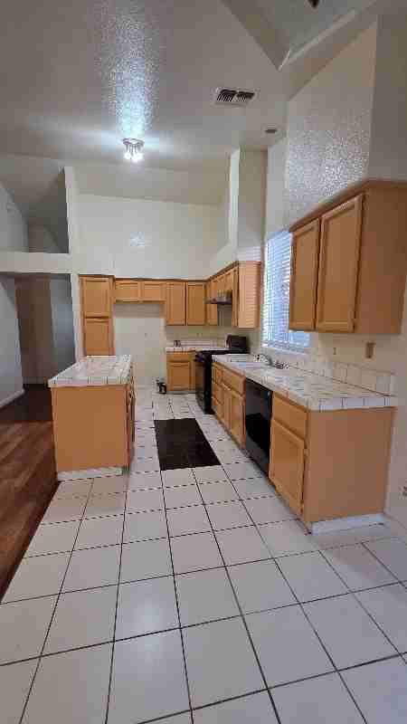 8272 Arroyo Vista Dr - Photo 7 of 13