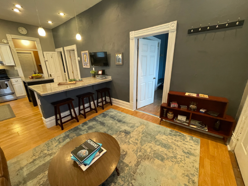 832 Caledonia St - Photo 3 of 18