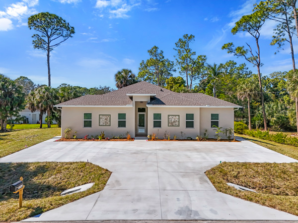 4261 Kathy Ave - Photo 2 of 25