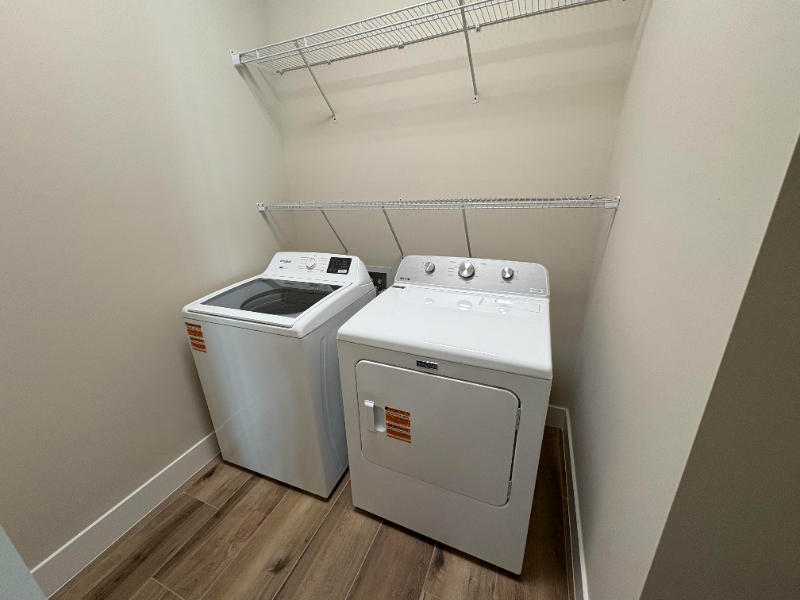 4261 Kathy Ave - Photo 7 of 25