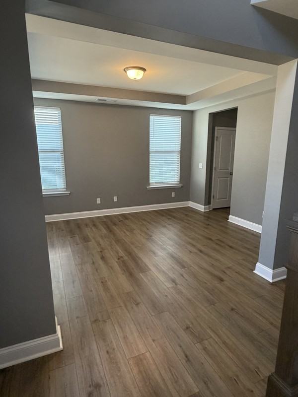 1553 Cedar Tree Dr - Photo 4 of 20